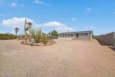 645 S Cornwall Drive, Apache Junction, AZ 85120 - Photo 2