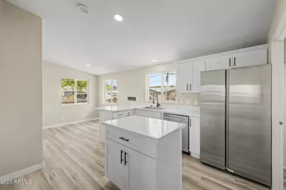 645 S Cornwall Drive, Apache Junction, AZ 85120 - Photo 10