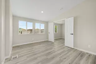 645 S Cornwall Dr, Apache Junction, AZ 85120 - Photo 4