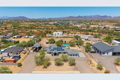 1240 E Paint Your Wagon Trail, Phoenix, AZ 85085 - Photo 14