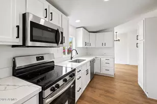 11049 W Sacate Dr, Arizona City, AZ 85123 - Photo 4