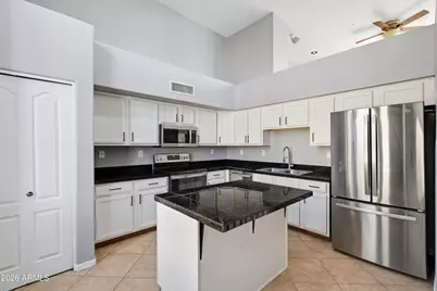724 S Beck Avenue, Tempe, AZ 85281 - Photo 4