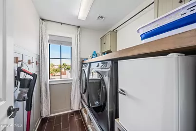 3905 W Kirkland Avenue, San Tan Valley, AZ 85144 - Photo 14