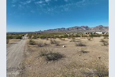 2533 S Havasupai Road #2, Golden Valley, AZ 86413 - Photo 8