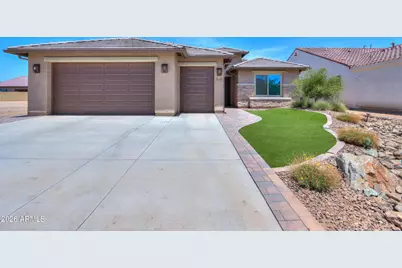5656 W Posse Drive, Eloy, AZ 85131 - Photo 2