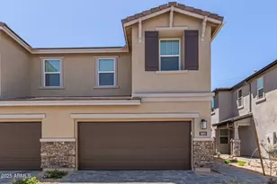 5835 E Rose Garden Ln, Phoenix, AZ 85054 - Photo 2