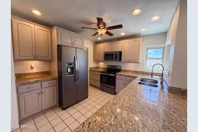 817 W Isabella Avenue, Mesa, AZ 85210 - Photo 2