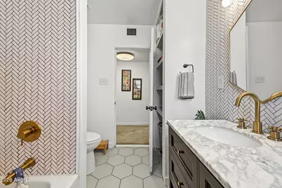 2221 N Laurel Avenue, Phoenix, AZ 85007 - Photo 24