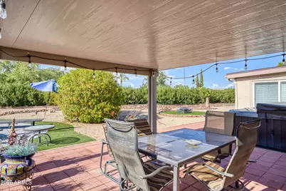 20026 N 101st Avenue, Sun City, AZ 85373 - Photo 24