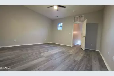 160 W Heather Court, Gilbert, AZ 85233 - Photo 4