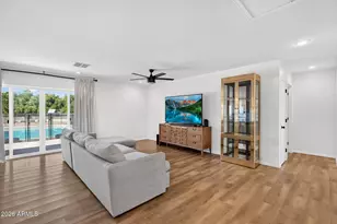 428 S 31st St, Mesa, AZ 85204 - Photo 4