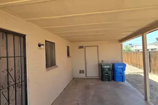 309 W Desert Dr, Phoenix, AZ 85041 - Photo 2
