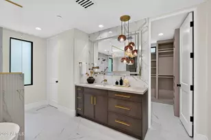 7272 N 71st St, Paradise Valley, AZ 85253 - Photo 28