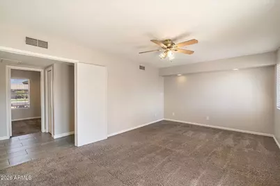 227 W Taro Lane, Phoenix, AZ 85027 - Photo 10