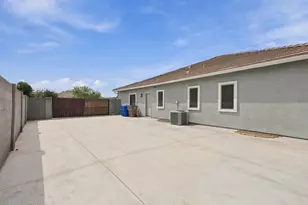 21748 E Escalante Rd, Queen Creek, AZ 85142 - Photo 10