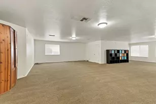 21748 E Escalante Rd, Queen Creek, AZ 85142 - Photo 34