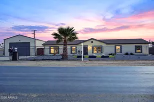10517 E Boulder Dr, Apache Junction, AZ 85120 - Photo 2