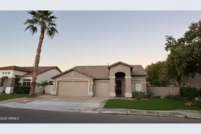 2236 W Periwinkle Way, Chandler, AZ 85248 - Photo 2