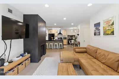 5525 E Thomas Road #R9, Phoenix, AZ 85018 - Photo 28