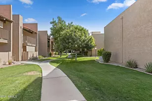 5525 E Thomas Rd, Phoenix, AZ 85018 - Photo 30