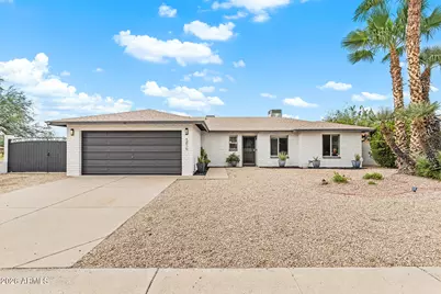 5816 E Acoma Drive, Scottsdale, AZ 85254 - Photo 2