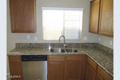 833 E Maddison Street, San Tan Valley, AZ 85140 - Photo 6