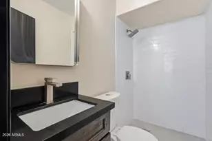 5147 W Earll Dr, Phoenix, AZ 85031 - Photo 16