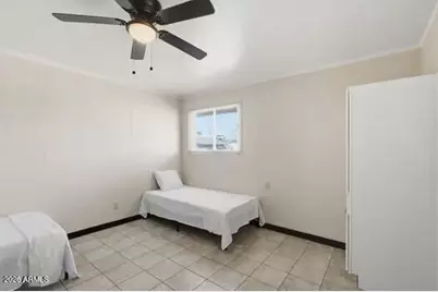 5147 W Earll Drive, Phoenix, AZ 85031 - Photo 8