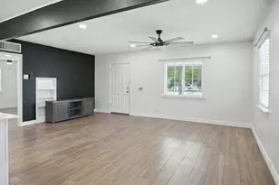 4006 N 11th Ave Ave, Phoenix, AZ 85013 - Photo 2