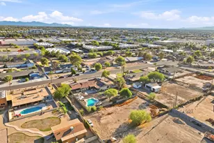 7330 W Angela Dr, Glendale, AZ 85308 - Photo 26