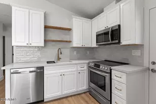 2044 S Forest Ave, Tempe, AZ 85282 - Photo 6