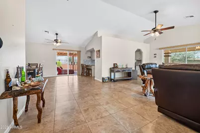 502 N Sierra Vista Drive, Wickenburg, AZ 85390 - Photo 4