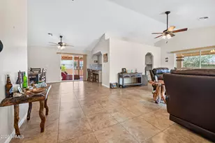 502 N Sierra Vista Dr, Wickenburg, AZ 85390 - Photo 4