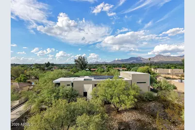 10010 E Jenan Drive, Scottsdale, AZ 85260 - Photo 2