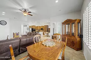 2758 S Royal Wood Cir, Mesa, AZ 85209 - Photo 14