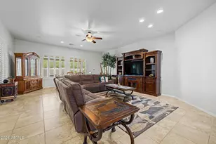 2758 S Royal Wood Cir, Mesa, AZ 85209 - Photo 8