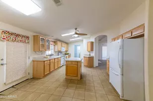 10037 E Twin Spurs Ln, Florence, AZ 85132 - Photo 26