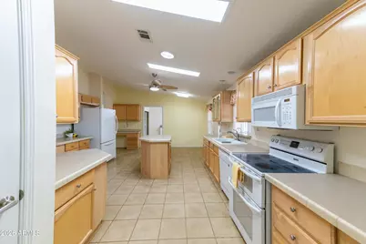 10037 E Twin Spurs Lane, Florence, AZ 85132 - Photo 22
