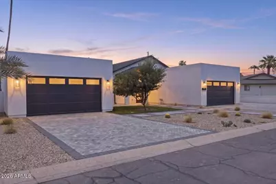 6050 E Hollyhock Street, Phoenix, AZ 85018 - Photo 1