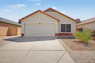 3039 W Matthew Dr, Phoenix, AZ 85027 - Photo 2