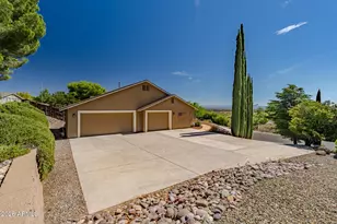 2054 S Elk Cir, Cottonwood, AZ 86326 - Photo 2