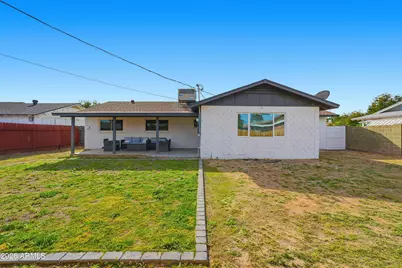 8626 E Roanoke Avenue, Scottsdale, AZ 85257 - Photo 16