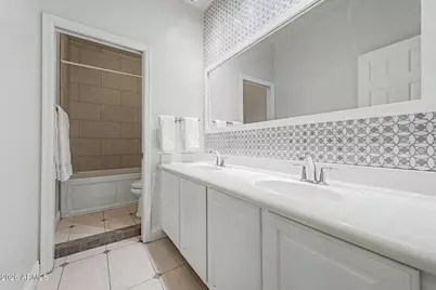2430 W Coyote Creek Drive, Anthem, AZ 85086 - Photo 18