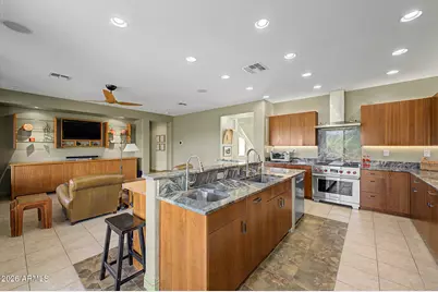 2430 W Coyote Creek Drive, Anthem, AZ 85086 - Photo 10