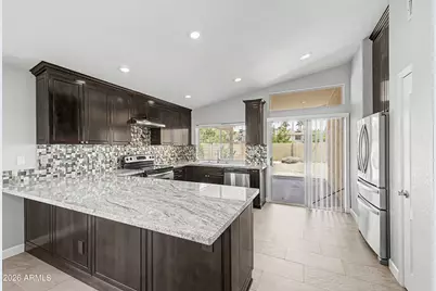18619 N 40th Place, Phoenix, AZ 85050 - Photo 6