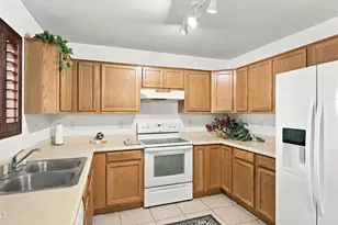3527 E Batten Rd, Eloy, AZ 85131 - Photo 10