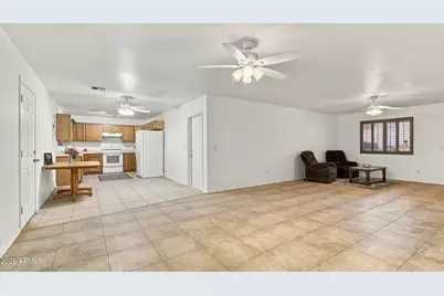 3527 E Batten Road, Eloy, AZ 85131 - Photo 8