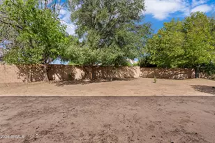 936 S Linda Cir, Mesa, AZ 85204 - Photo 36