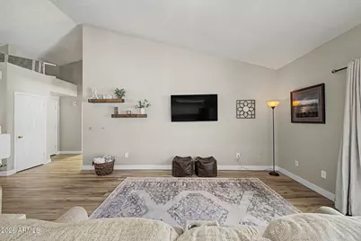 801 E Braeburn Drive, Phoenix, AZ 85022 - Photo 18