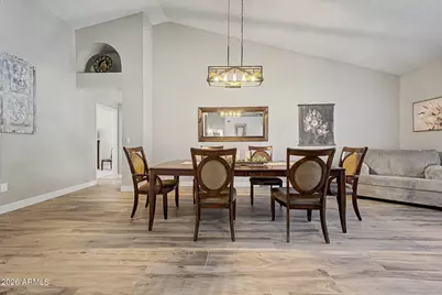 801 E Braeburn Drive, Phoenix, AZ 85022 - Photo 8